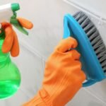 Comparing the Effectiveness of Eco-Friendly vs. Traditional Cleaners