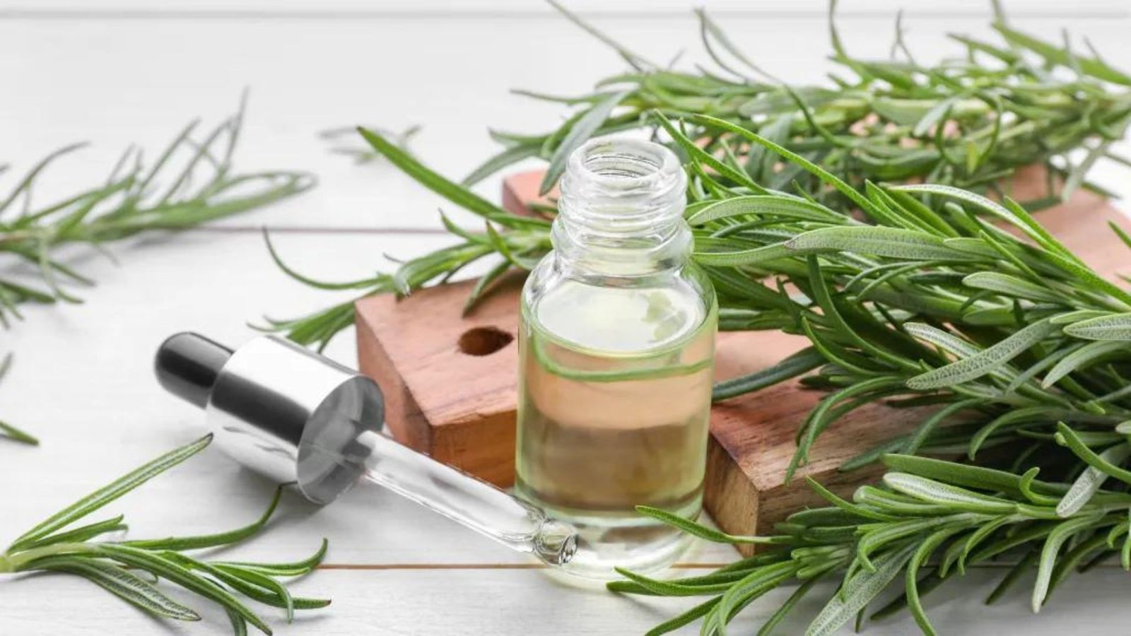 Essential Oils in Green Cleaning