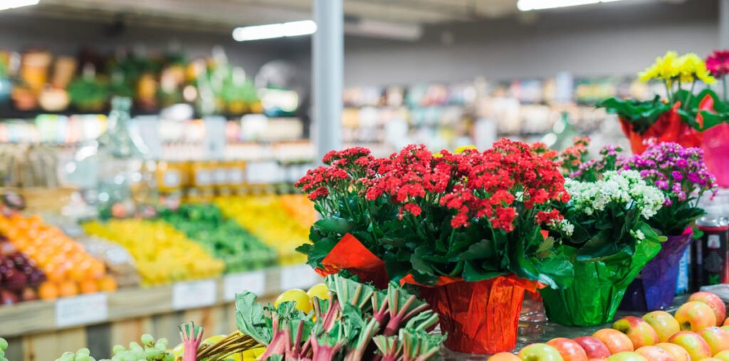 How to Clean Retail Spaces with Natural Products