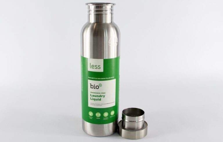 Tips for Reducing Plastic Waste with Sustainable Cleaning Products