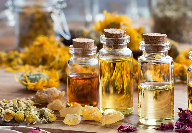 The Role of Essential Oils in Sustainable Cleaning: Benefits and Uses