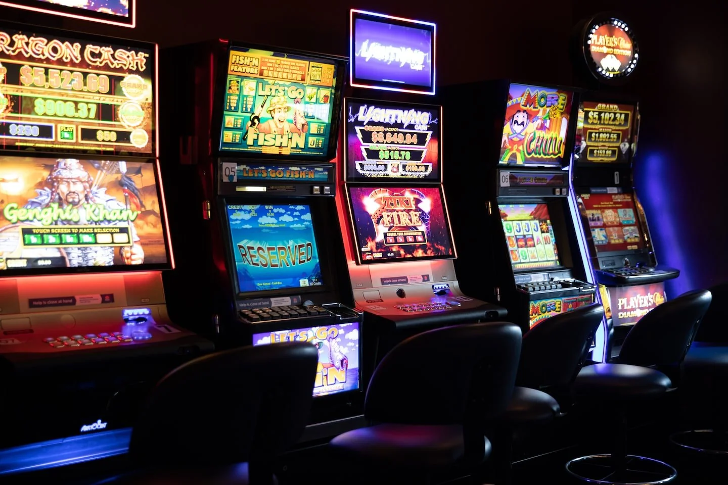 Wolf Winner Casino Australia vs Local Pub Machines RTP Reality Check